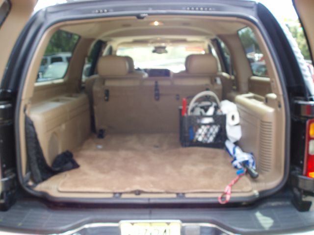 GMC Yukon XL 2000 photo 3