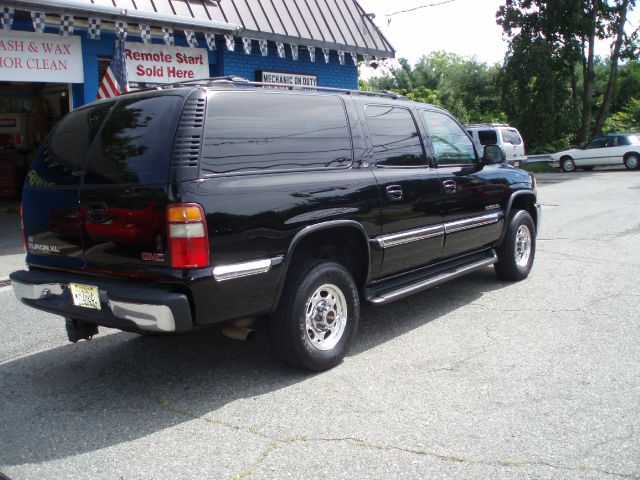 GMC Yukon XL 2000 photo 4