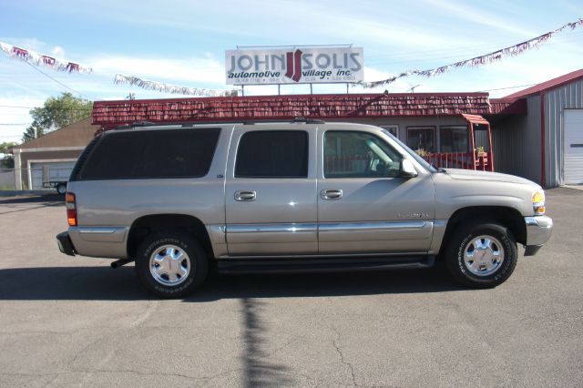 GMC Yukon XL 2000 photo 3