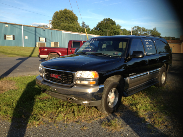 GMC Yukon XL 2000 photo 1