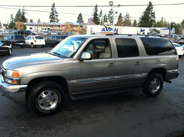 GMC Yukon XL 2001 photo 4