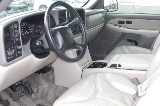 GMC Yukon XL 2001 photo 5