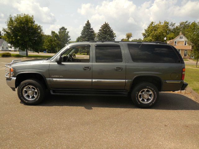 GMC Yukon XL Carrera Coupe SUV