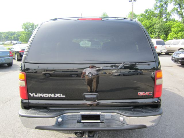 GMC Yukon XL C350 4dr Sdn 3.5L Sport RWD Sedan SUV