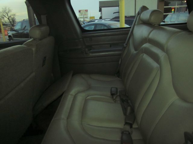 GMC Yukon XL 2001 photo 1