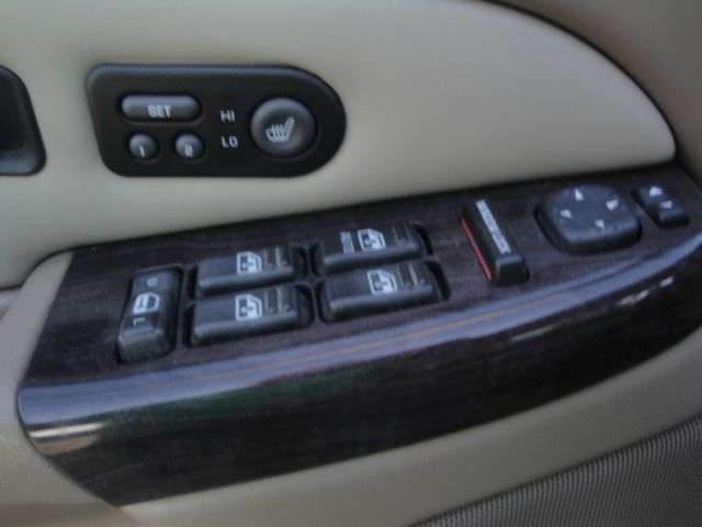 GMC Yukon XL 2001 photo 14