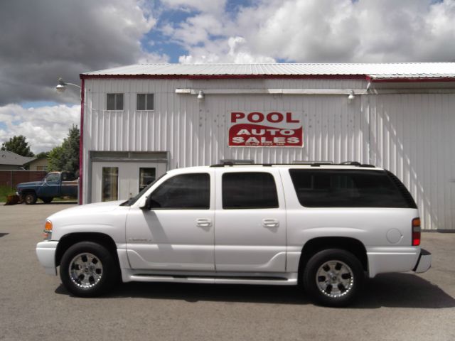 GMC Yukon XL Sport 4WD SUV