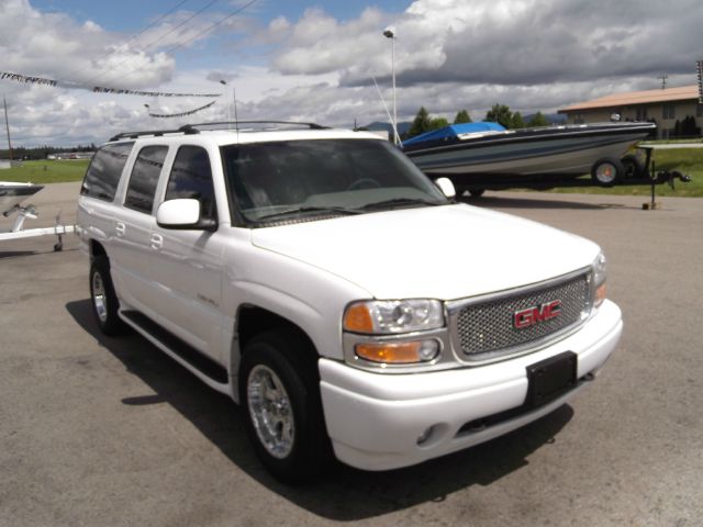 GMC Yukon XL 2002 photo 11