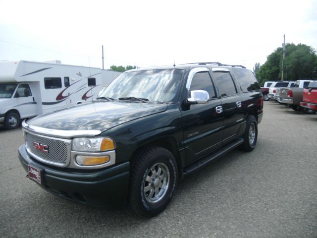 GMC Yukon XL 2002 photo 3