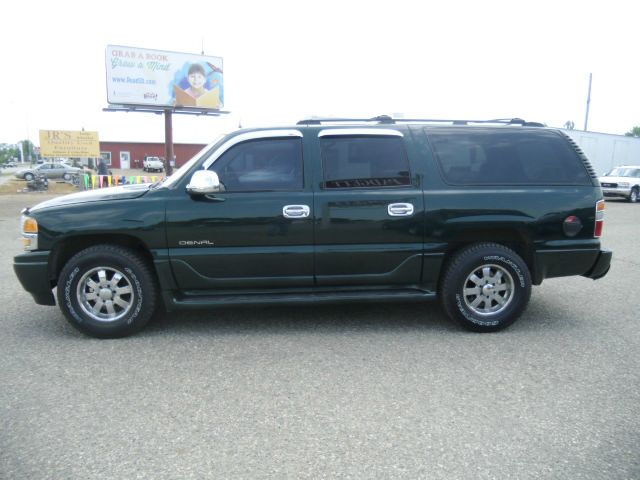 GMC Yukon XL 2002 photo 4