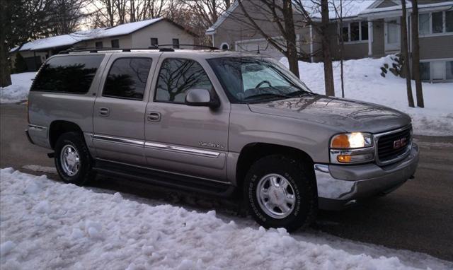 GMC Yukon XL SLT Sport Utility