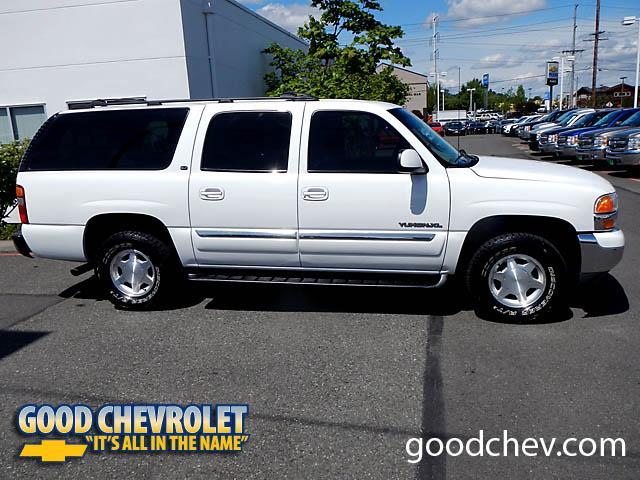 GMC Yukon XL 4WD 1LT 25 SUV