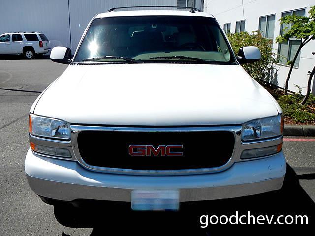 GMC Yukon XL 2003 photo 4