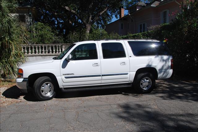 GMC Yukon XL SLT Sport Utility