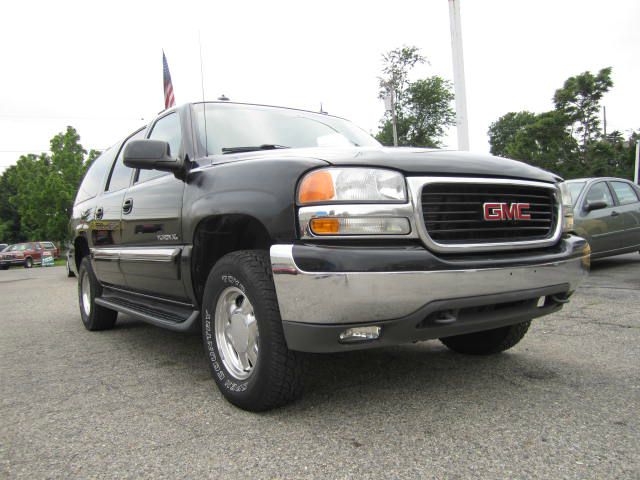 GMC Yukon XL C350 4dr Sdn 3.5L Sport RWD Sedan SUV
