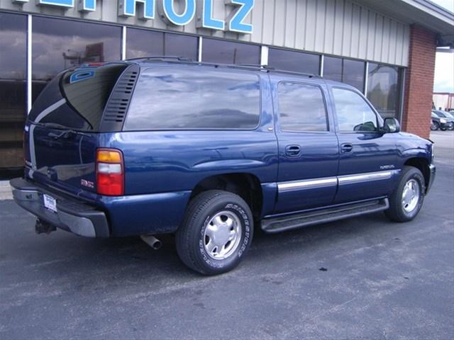 GMC Yukon XL 2003 photo 1