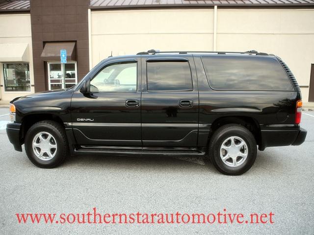 GMC Yukon XL 2003 photo 5