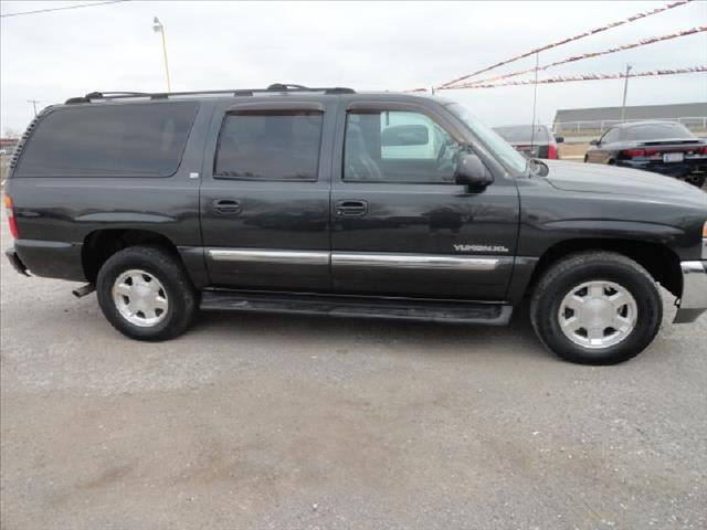 GMC Yukon XL 2003 photo 4
