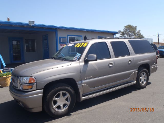 GMC Yukon XL 2003 photo 19