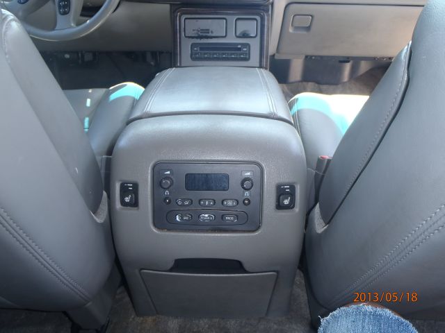 GMC Yukon XL 2003 photo 9