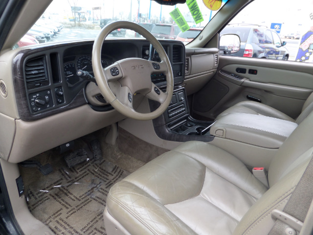 GMC Yukon XL Sport 4WD SUV