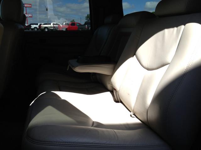 GMC Yukon XL 2004 photo 15