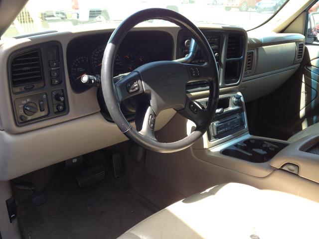 GMC Yukon XL 2004 photo 34