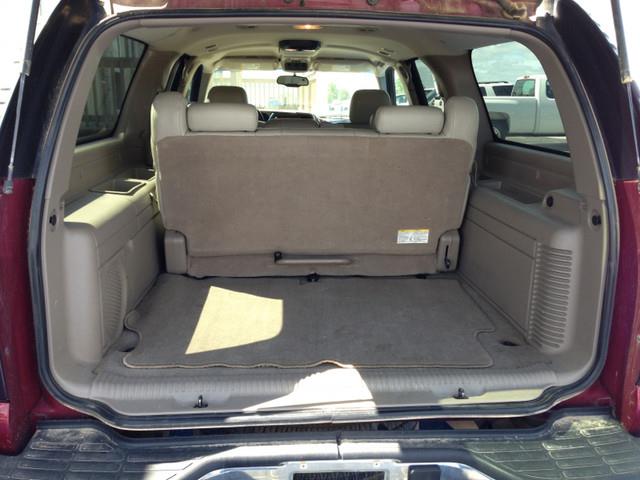 GMC Yukon XL 2004 photo 7