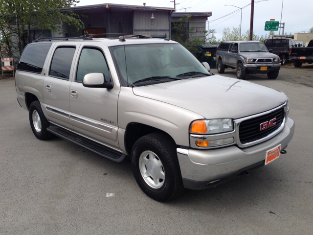 GMC Yukon XL 2004 photo 9