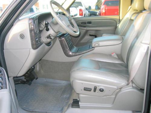 GMC Yukon XL 2004 photo 4