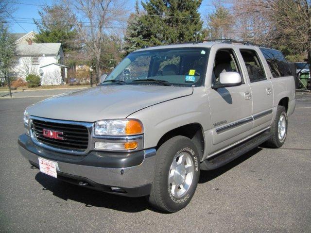 GMC Yukon XL 2004 photo 1
