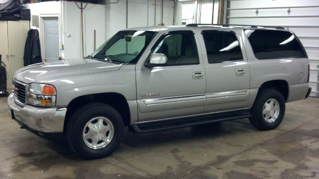 GMC Yukon XL 2004 photo 15