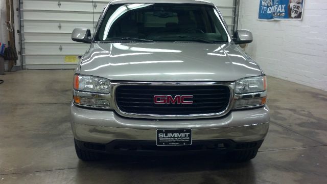 GMC Yukon XL 2004 photo 18