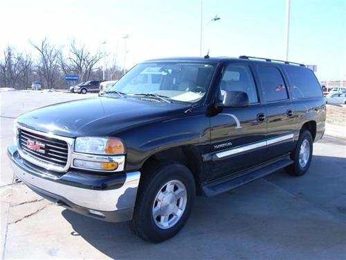 GMC Yukon XL 2004 photo 2