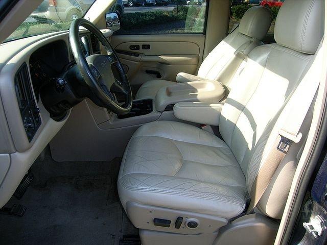 GMC Yukon XL 2004 photo 4