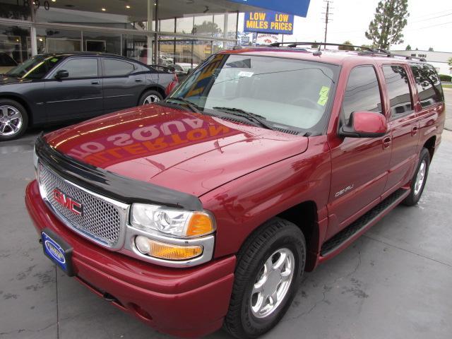 GMC Yukon XL 2004 photo 1
