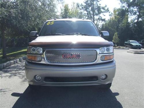 GMC Yukon XL 2005 photo 1