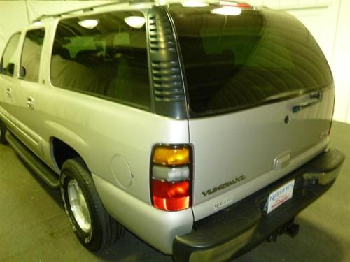GMC Yukon XL 2005 photo 3