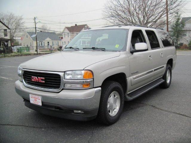 GMC Yukon XL 2005 photo 1