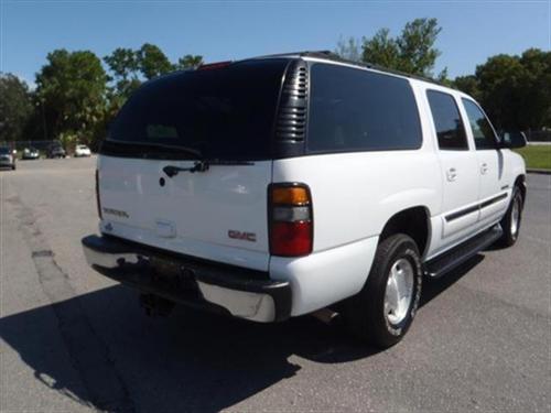 GMC Yukon XL 2005 photo 3