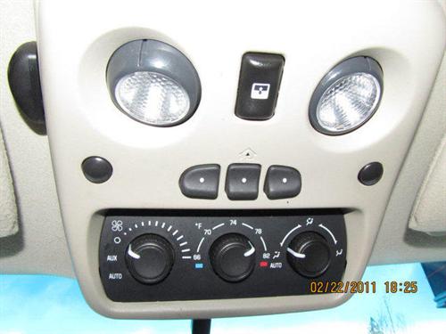 GMC Yukon XL 2005 photo 3