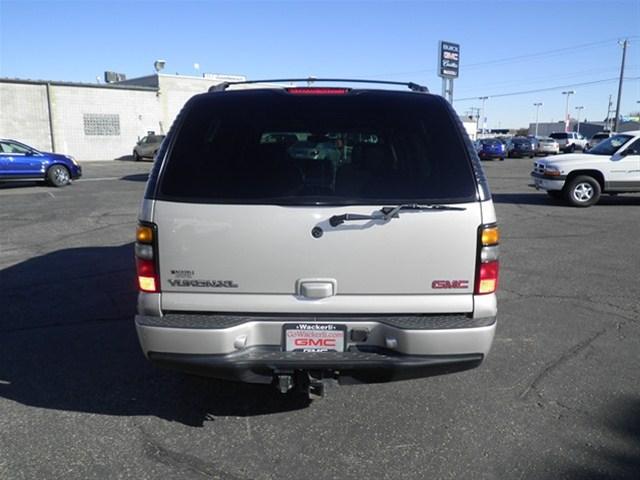 GMC Yukon XL 2005 photo 5