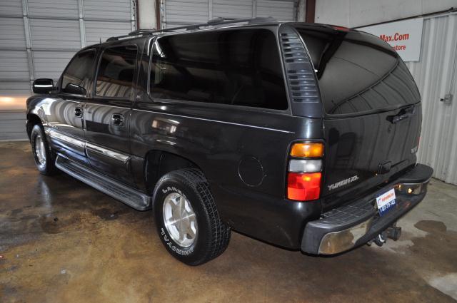 GMC Yukon XL 2005 photo 4