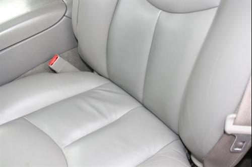 GMC Yukon XL 2005 photo 2