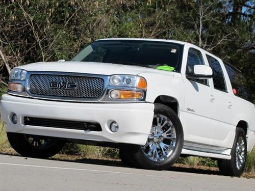 GMC Yukon XL 2005 photo 2