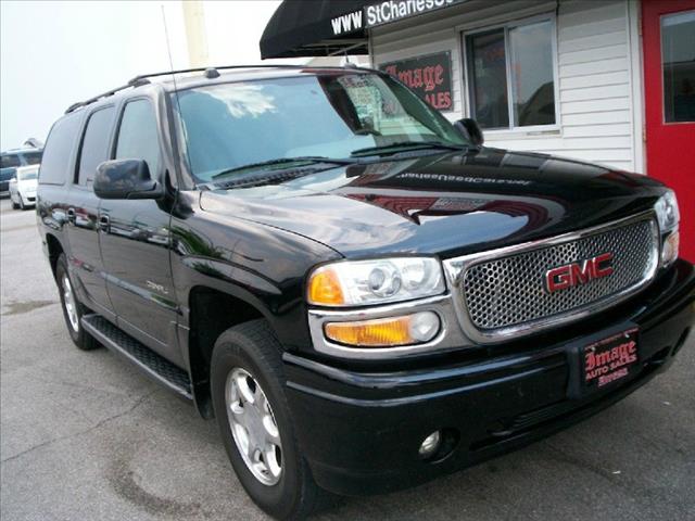 GMC Yukon XL 2005 photo 3