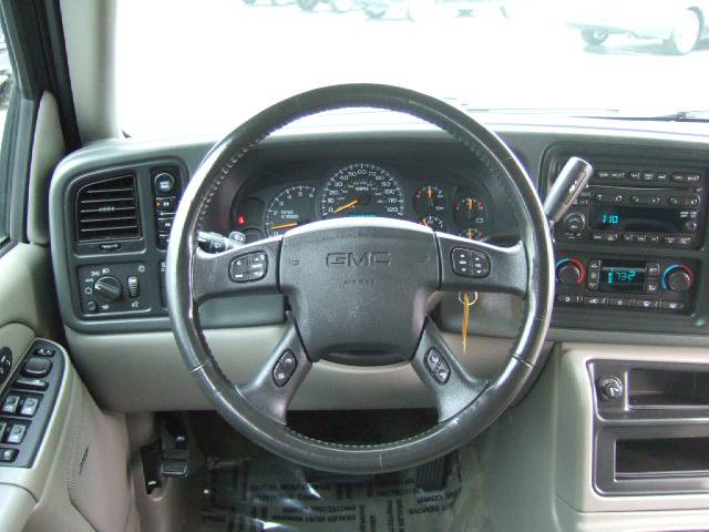 GMC Yukon XL SLT Sport Utility