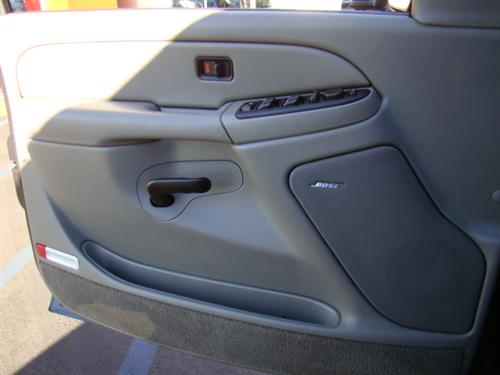 GMC Yukon XL 2005 photo 1