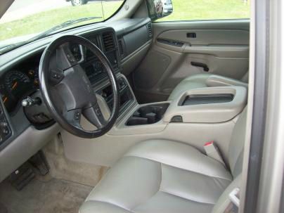GMC Yukon XL 2005 photo 2