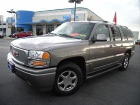 GMC Yukon XL EX Sedan 4D Sport Utility